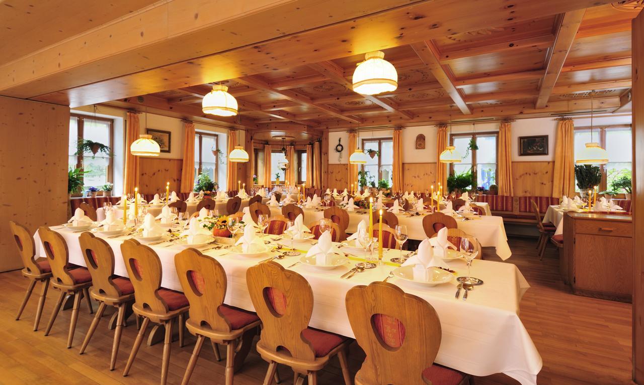 Landhotel Gruener Baum Westendorf  Экстерьер фото