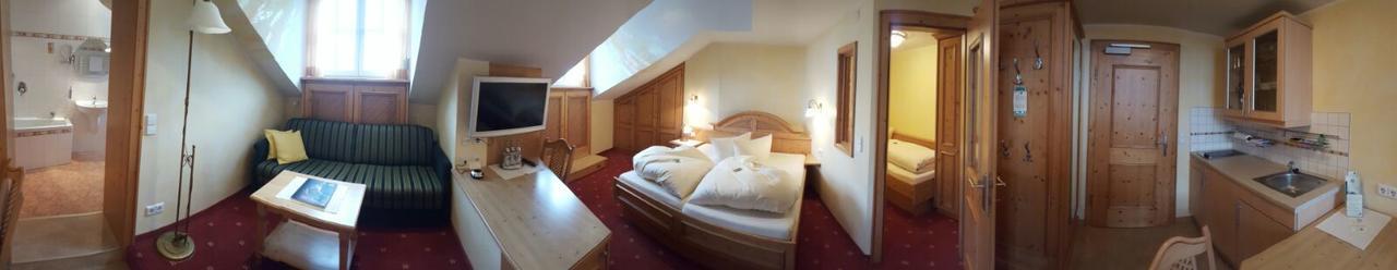 Landhotel Gruener Baum Westendorf  Экстерьер фото